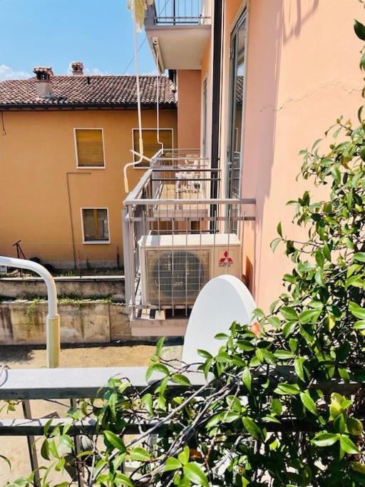 Apartment Al Lago, Torri Del Benaco Exterior foto